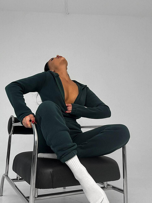 Стильный женский теплый комбинезон из качественной тринитки на флисе. пляшка, 42/44 Одесса - изображение 4