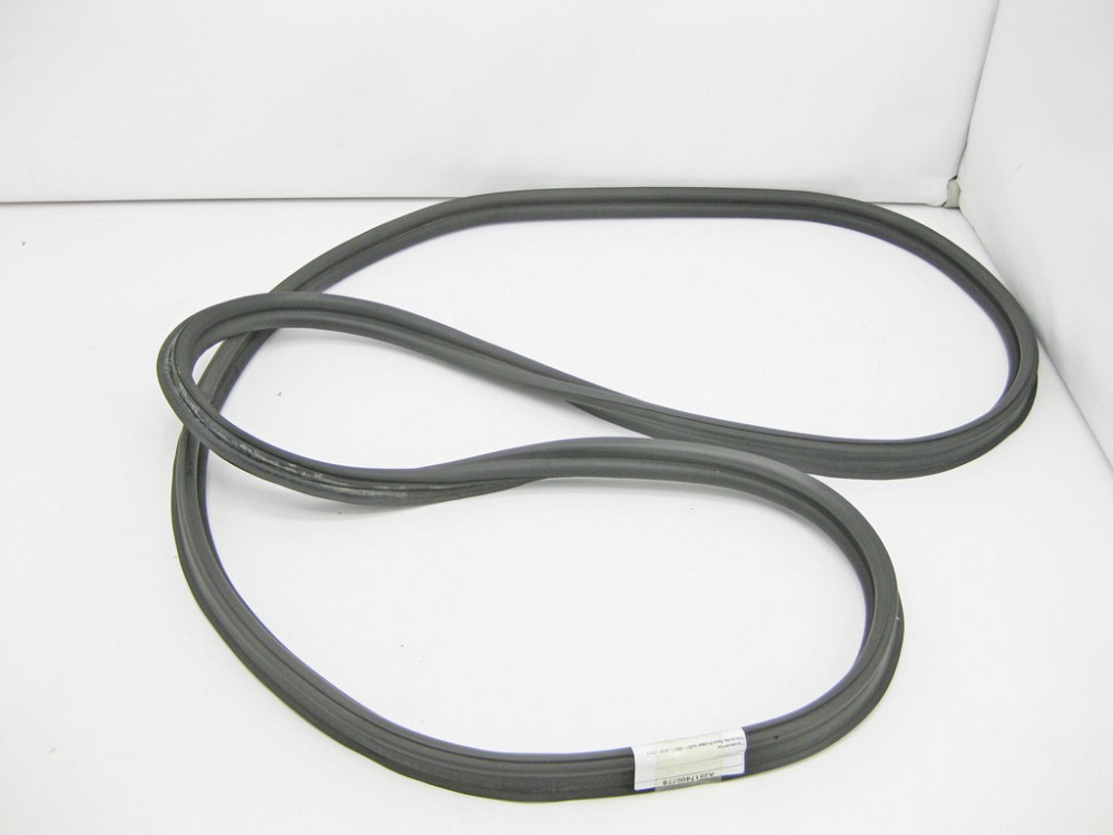 Mercedes-Benz  A2517400778 Ущільнювальна гумка кришки багажника R-Class W251 Одесса - изображение 3