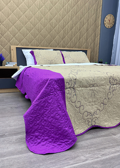 Покривало стьобане з наволочками Expo Trade 220x220 (+-10 см) бежевий з лавандовим (85-164) Київ - фото 6