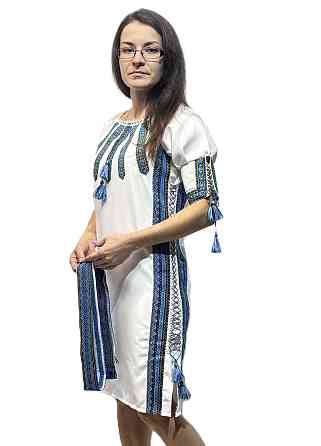 Жіноча вишита національна сукня з регулюючою шнурівкою по боках з синім орнаментом Київ