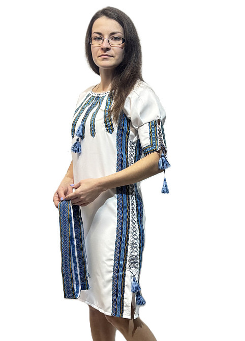 Жіноча вишита національна сукня з регулюючою шнурівкою по боках з синім орнаментом Київ - фото 2