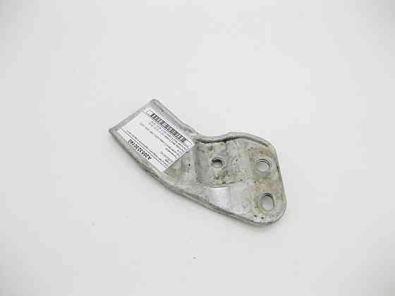 Mercedes-Benz  A2053230140 Кронштейн переднього підрамника в задній частині ліворуч C-Class W205 E-Class W213 Одеса