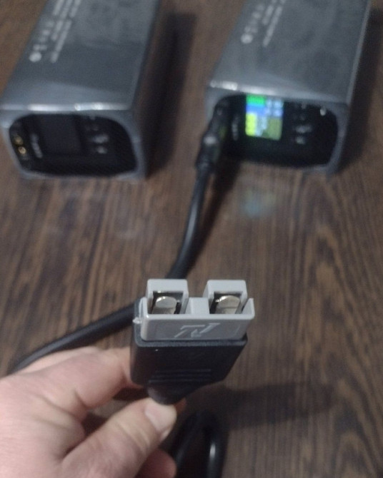 Зарядний пристрій зарядка 10-93 Вольта 2-20 Ампер li-ion ,LifePo4. Харків - фото 3