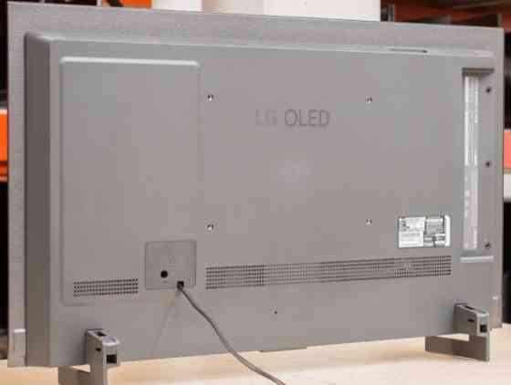 Телевизор Безрамный: 42