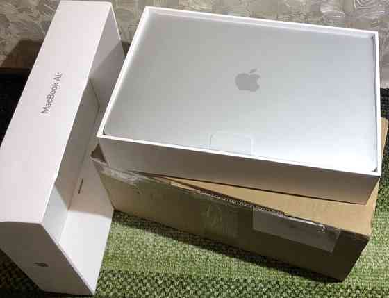 Ноутбук: MacBook Air 13