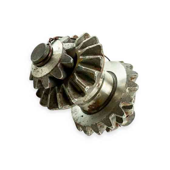 Сателіти (з пальцем) Москвич Мукачево