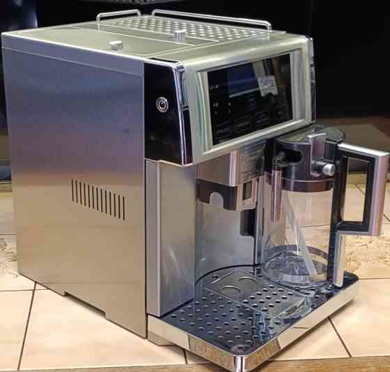 Кофеварка Delonghi PrimaDonna Esam 6700/ Latte/ Cappuccino. Киев