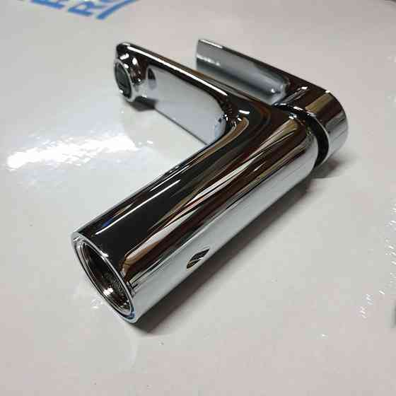 Змішувач для умивальника IMPRESE KAMPA хром, 35 мм Київ