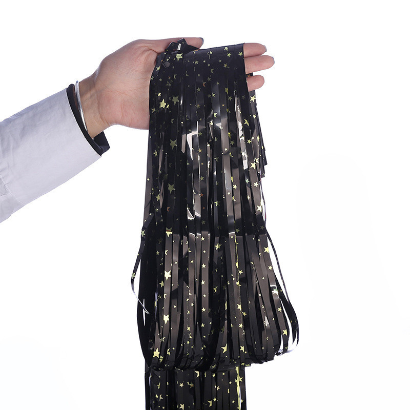 Дощик для фотозони з принтом зірочок 2 м на 1 м чорно-золотистий Київ - фото 2