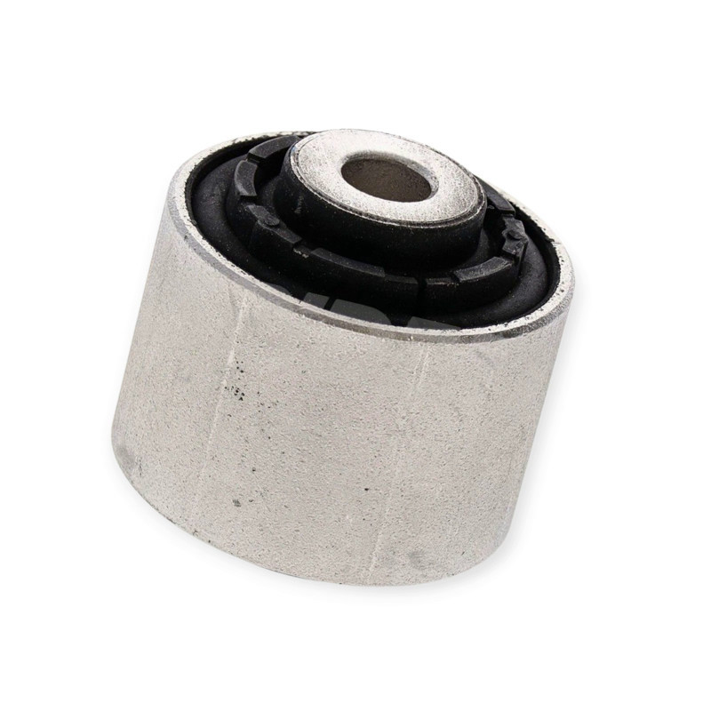 Сайлентблок переднего Ауди A8 (09-18) внутренний рычага Мукачево - изображение 1