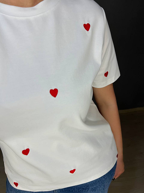 Футболка женская A-N 27008 базовая с вышивкой сердца, белый, one size Киев - изображение 9