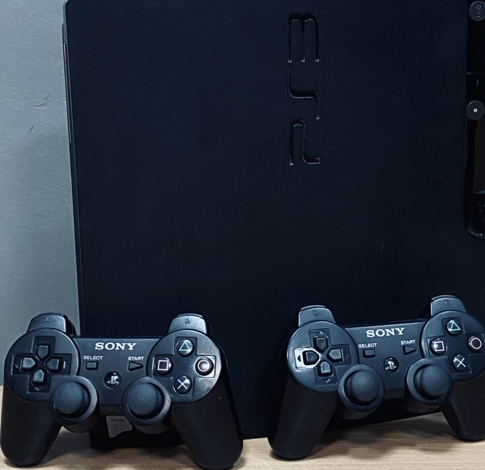 Без предоплаты PS3, PlayStation 3 slim 320 гб,30 игр, 2 джойстика. Харьков - изображение 1