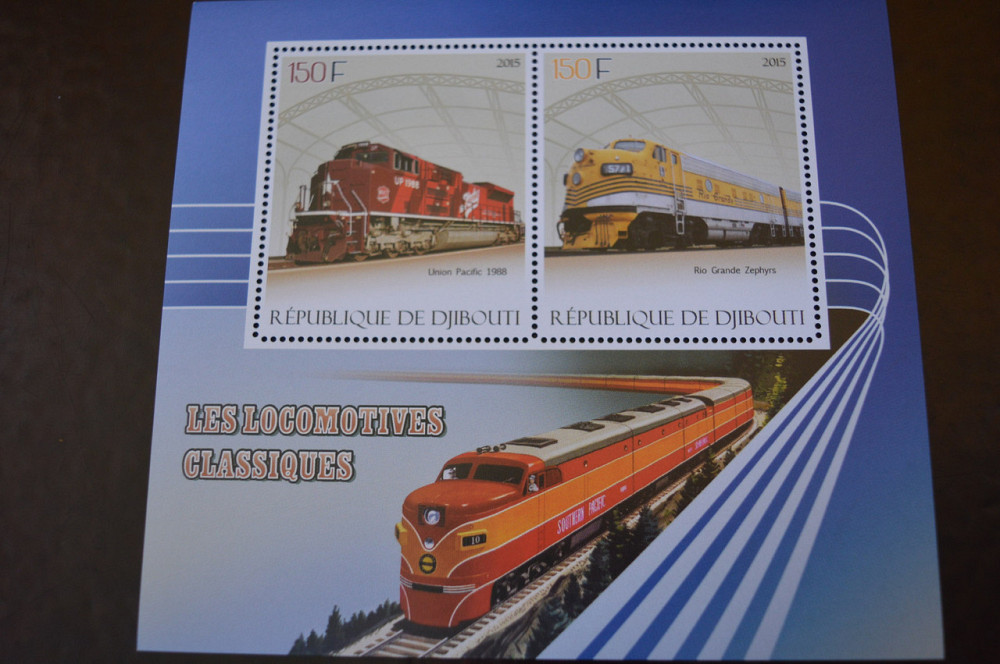 Джибути. Марки. Транспорт. Блок. 2013 год (А-22) Полтава - изображение 1