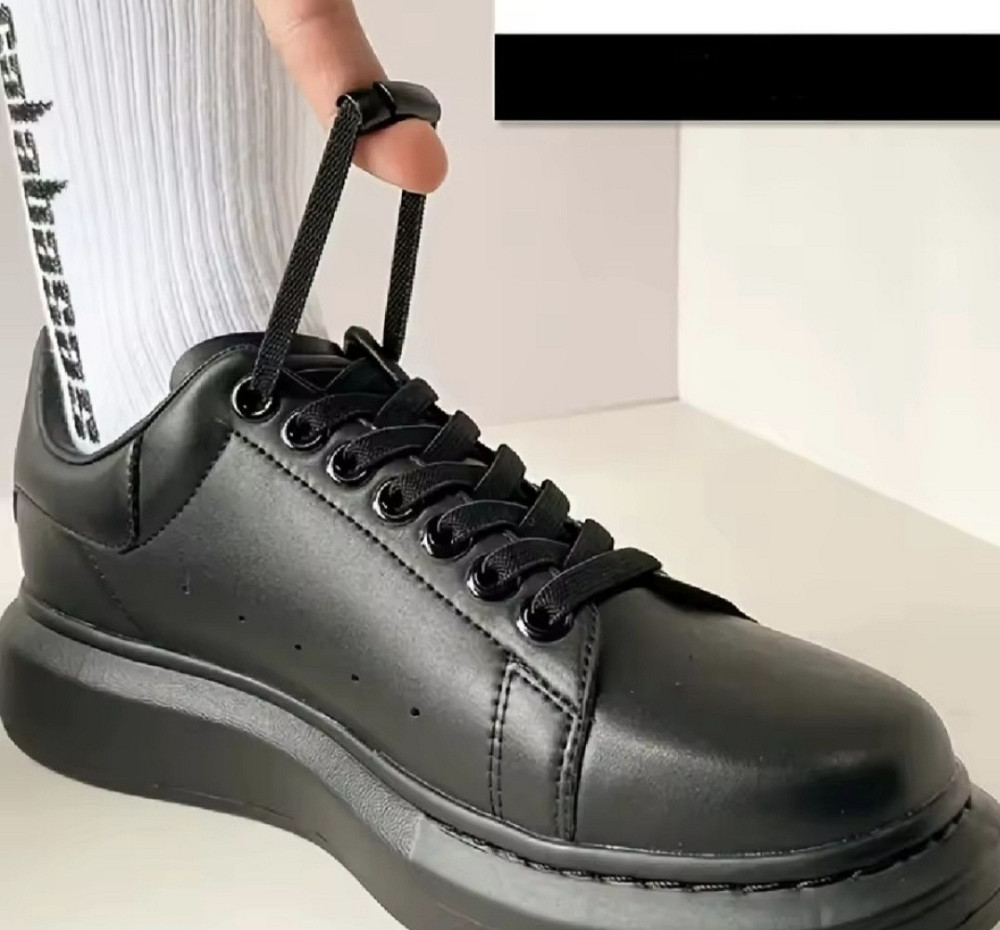 Еластичні шнурки без зав'язок з магнітними застібками в один колір 5 мм Чорний Сміла - фото 2