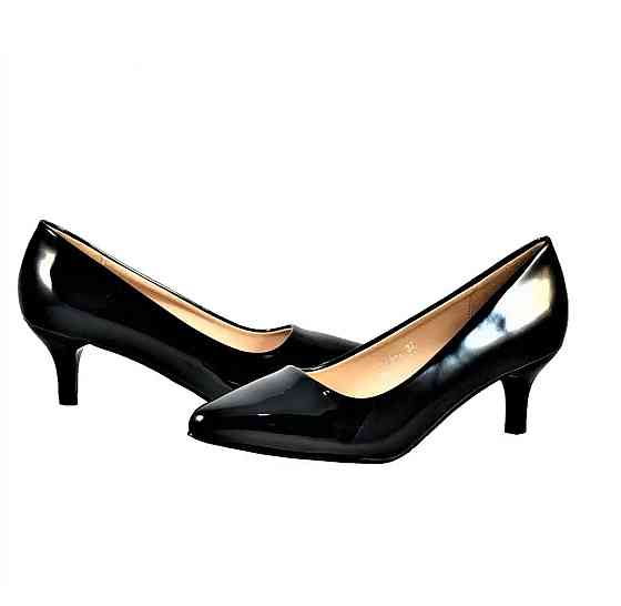 Жіночі Чорні Лакові Туфлі на Каблуку Модельні (розміри: 36,37) — 11-1 / 075-1 Дніпро