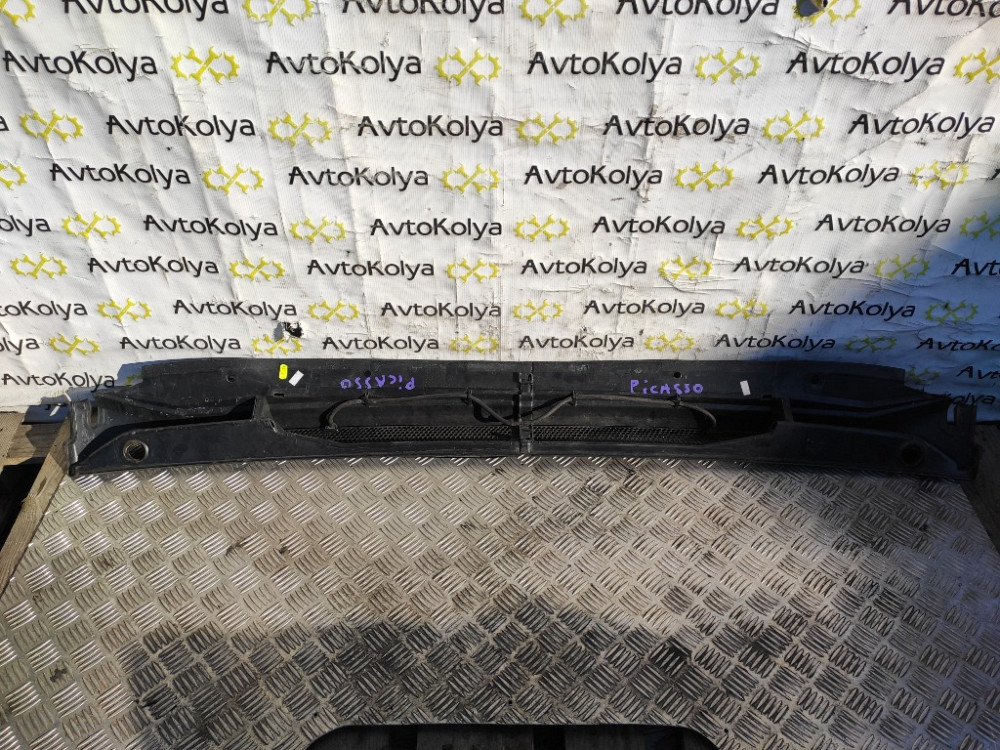 Пластик під лобове скло Citroen C4 Grand Picasso 2006-2013 Ковель - фото 2