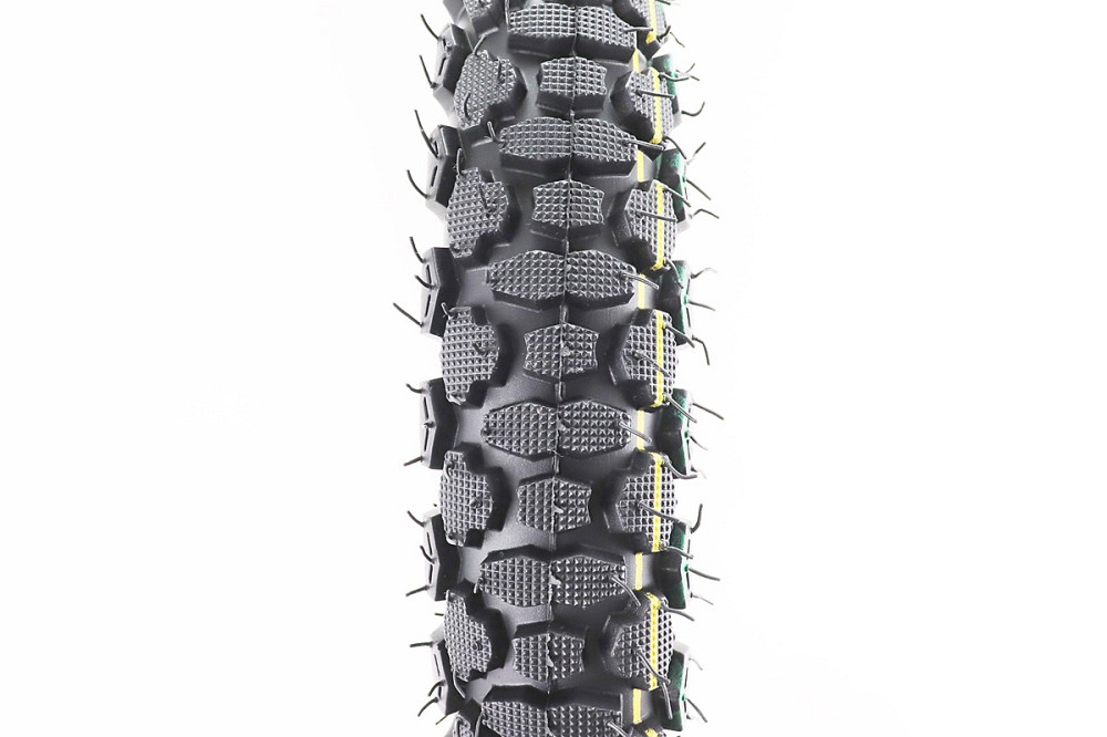 Шина 2,75-17 шипована SY-004 Киев - изображение 4