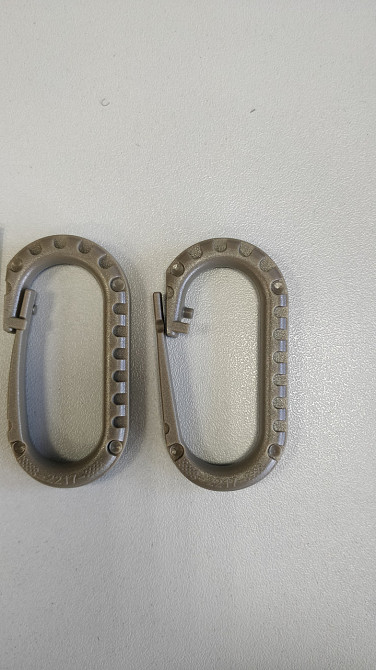 Карабін фіксатор койот пластиковий зручний для військового екіпірування та туристів. Одеса - фото 2