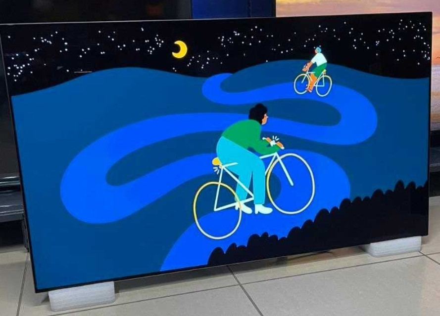 Телевизор Безрамный: 55