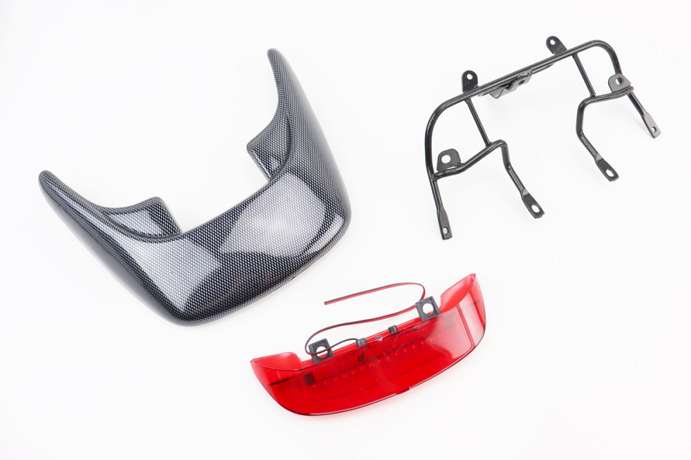 Honda DIO AF-28 пластик - "спойлер", КАРБОН +кріплення+ліхтар "спойлера" к-кт Киев - изображение 1