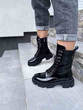 SOTHBY'S Черевики жіночі Sothby 's M-1730 чорні (весна-осінь, шкіра лакована) (4195) лише 37р.3 Коломыя