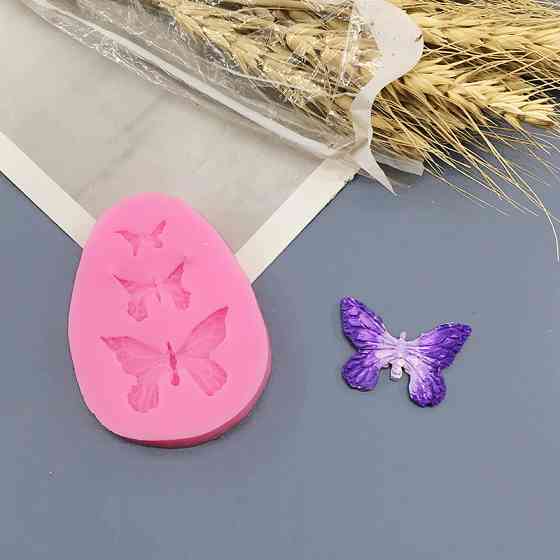 Кондитерский молд Бабочки 73 на 57 мм розовый Киев