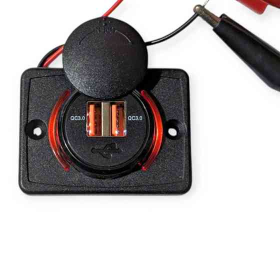 Гніздо накладне 2 USB 3,0A, QC,12-24В, посадковий розмір 48х64мм, кришка, з підсвічуванням червоним Мукачево