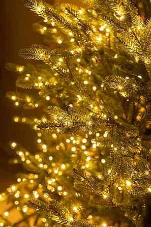 Искусственная елка 2.1 м Буковинская зеленая Киев