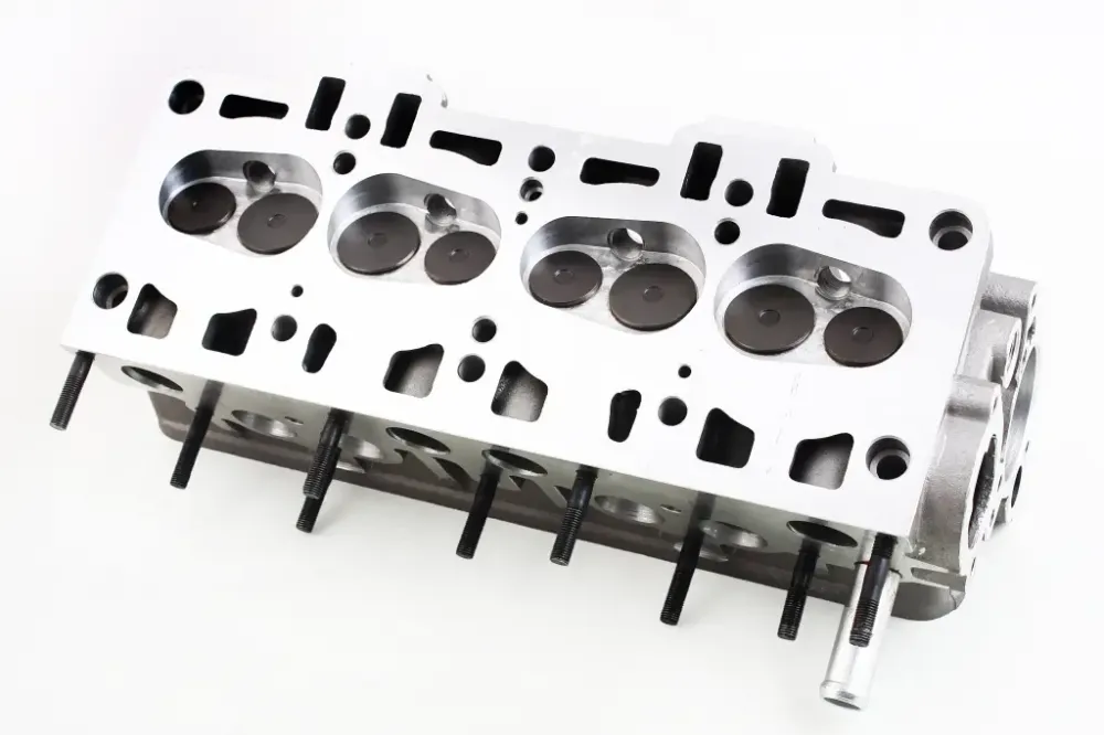 Головка  блока Таврия 1.1 карб. АвтоЗАЗ с клапанами Винница - изображение 3