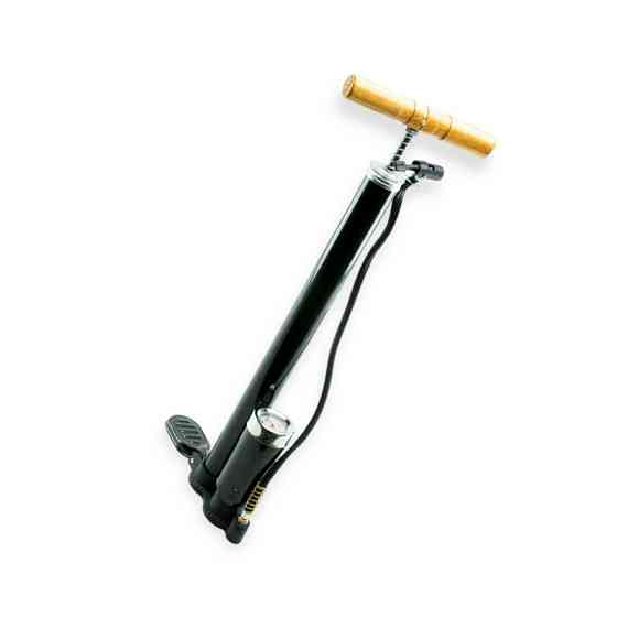 Насос ручной с маном. и рессивером 38х500 дерев. ручка Мукачево