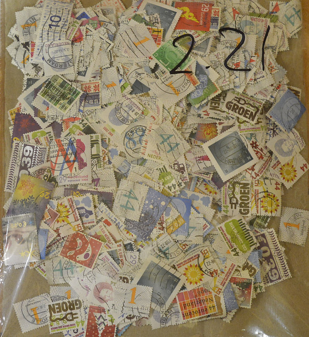 ГОРА МАРОК. Нидерланды. 1000 шт! (стандарт) 2.21 Полтава - изображение 1