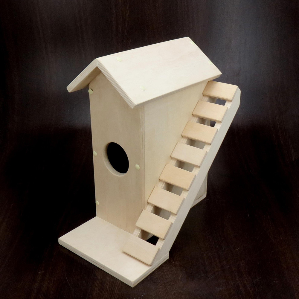 Домик для белок 