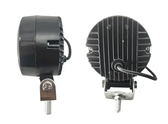 LED фара. ДХВ + фара з лінзою та світло-тіньовою межею 20W QA LED фари ближнього світла 20W QA Світлодіодні балки Харків