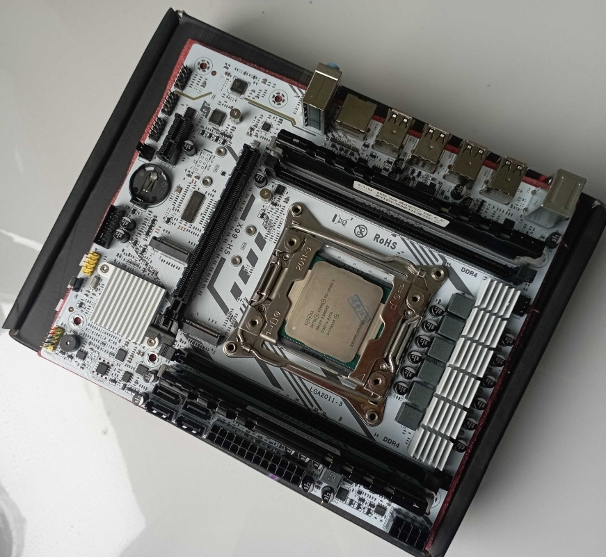 Потужний ігровий комплект Qiyida X99-H5 + Xeon 2680v3 + ddr4 16Gb Харків - фото 3