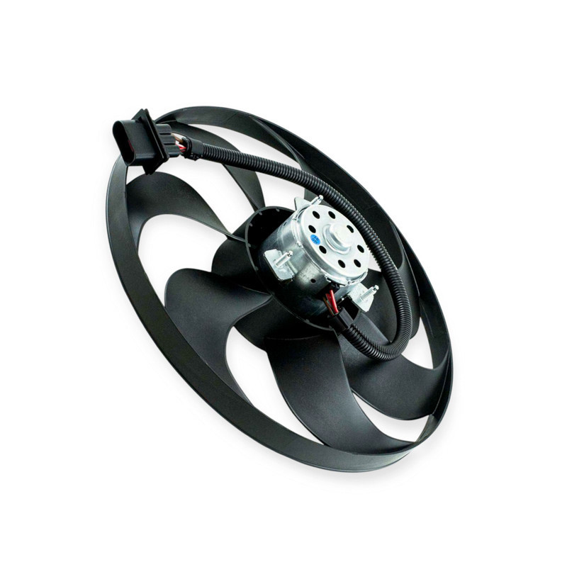 Вентилятор Фольцваген Бора, Гольф IV, Шкода Octavia Tour (всі двигуни) (d345, фішка 3 конт.) (ATT) радіатора Мукачево - фото 1