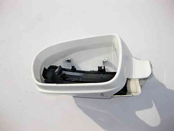 Mercedes-Benz  A1718100364 9650 Кришка - облицювання лівого дзеркала із покажчиком поворотів біла E-Class C207 CLS C219 SL R230 R231 Одесса