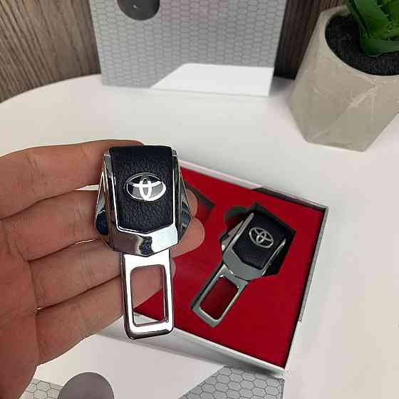 Заглушки для ременів безпеки на подарунок у коробочці Toyota, BMW, Lexus, Mazda, Nissan, Subaru, Chevrolet Citroen ( 21321 ) Харків