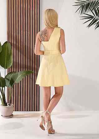 Женское коктейльное мини платье из плотной костюмки Лимонный, 46 Одесса