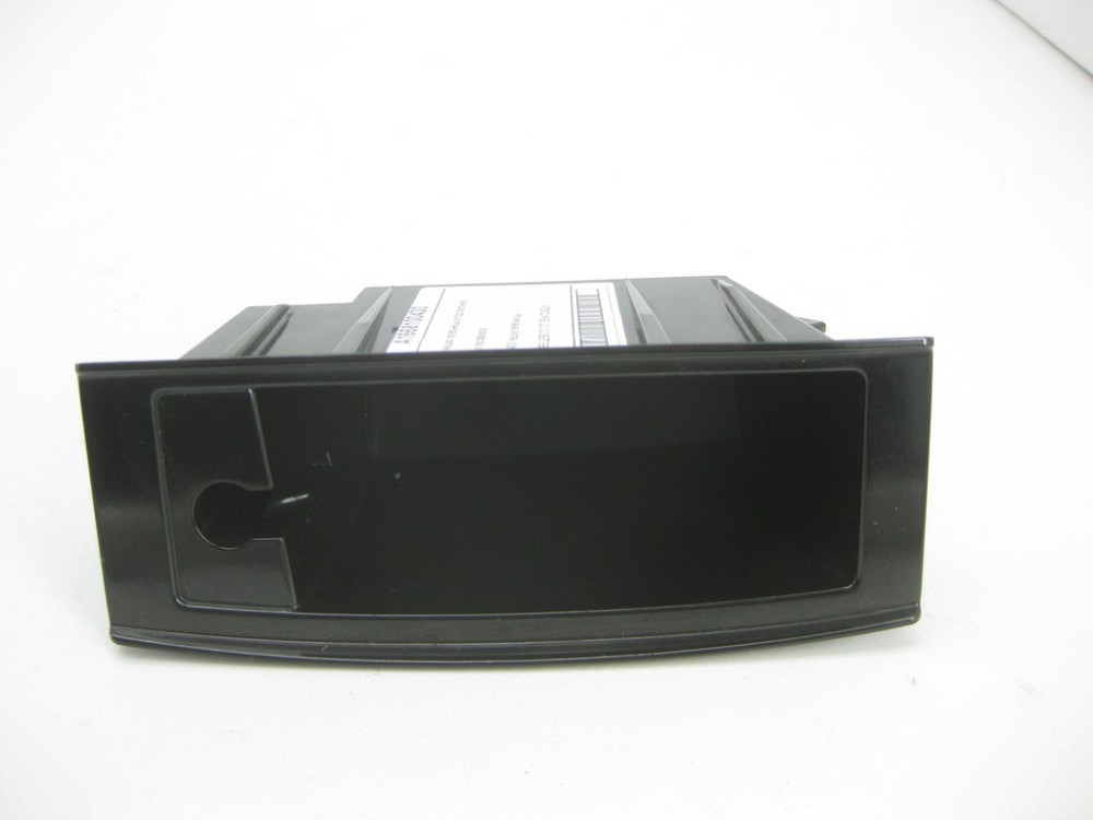 Mercedes-Benz  A1668100430 Вставка - чашка попільнички у підлокітнику для задніх пасажирів ML/GLE W166 GLE Coupe C292 GL/GLS X166 Одеса - фото 3