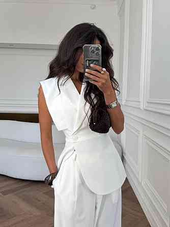 Женский классический костюм брючный двойка костюмка Молочный, 46/48 Одесса