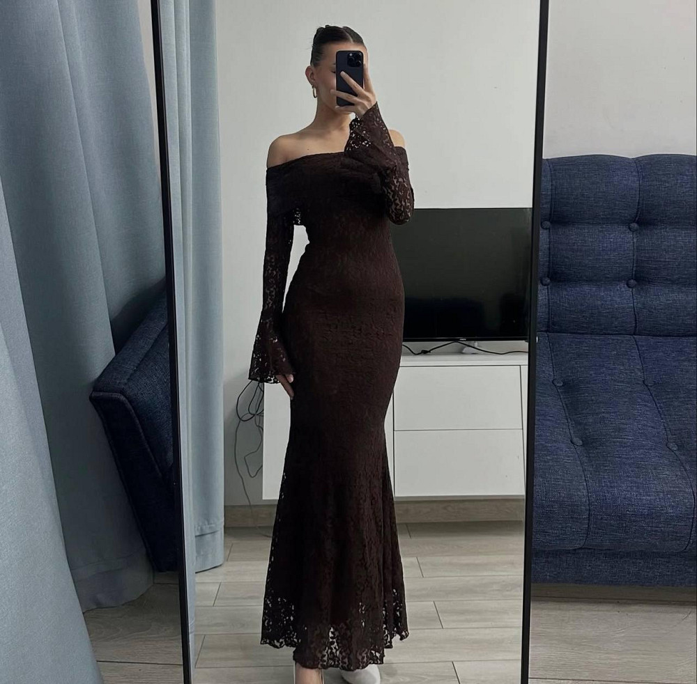 Женское романтическое кружевное платье со спущенными плечами гипюр + подкладка Коричневый, 46/48 Одесса - изображение 3