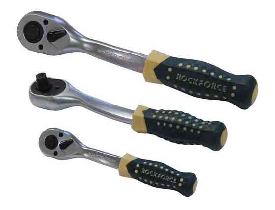 Трещотка реверсивная усиленная изогнутая с резиновой ручкой 3/8