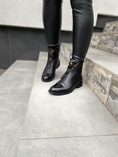 Kadar Черевики жіночі KADAR чорні натуральна шкіра висота 11см (00-1147491-Б) Коломыя - изображение 6