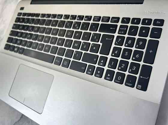 Ноутбук потужний: ASUS. Київ