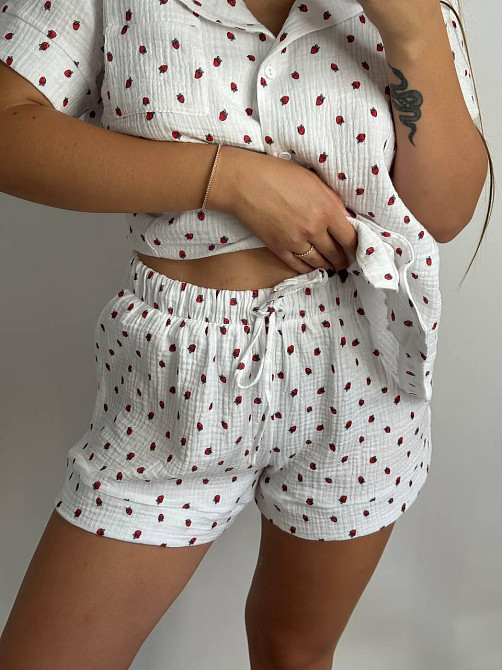 Пижама женская шорты и рубашка муслиновая Земляника L Харьков - изображение 3