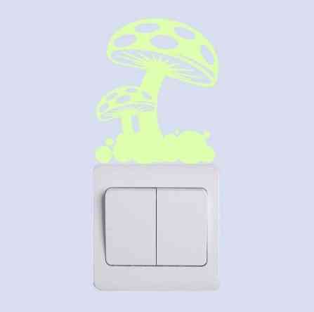 Люмінесцентна наклейка "Мухомори" - 10*10см (наклейка набирає світло і світиться в темряві) Київ