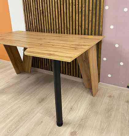 Комп'ютерний стіл LION Квест Дуб Артизан (LION-041004) Львів