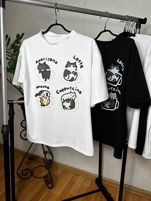 Женская милая оверсайз футболка с котиками из кулира Белый Одесса - изображение 5