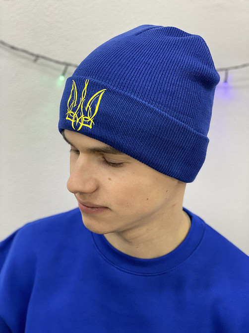 Яскраво синя шапка з тризубом Чернівці - фото 2