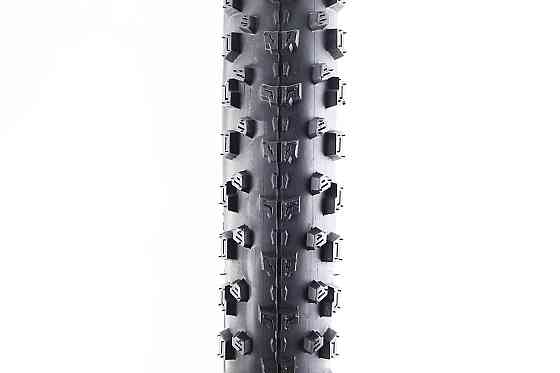 Шина 26"x2,25 (62-559) шипована JUMPING HARE W-3102 Київ